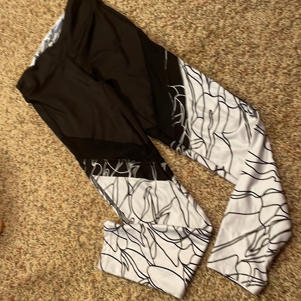 Athletic collection leggings size small